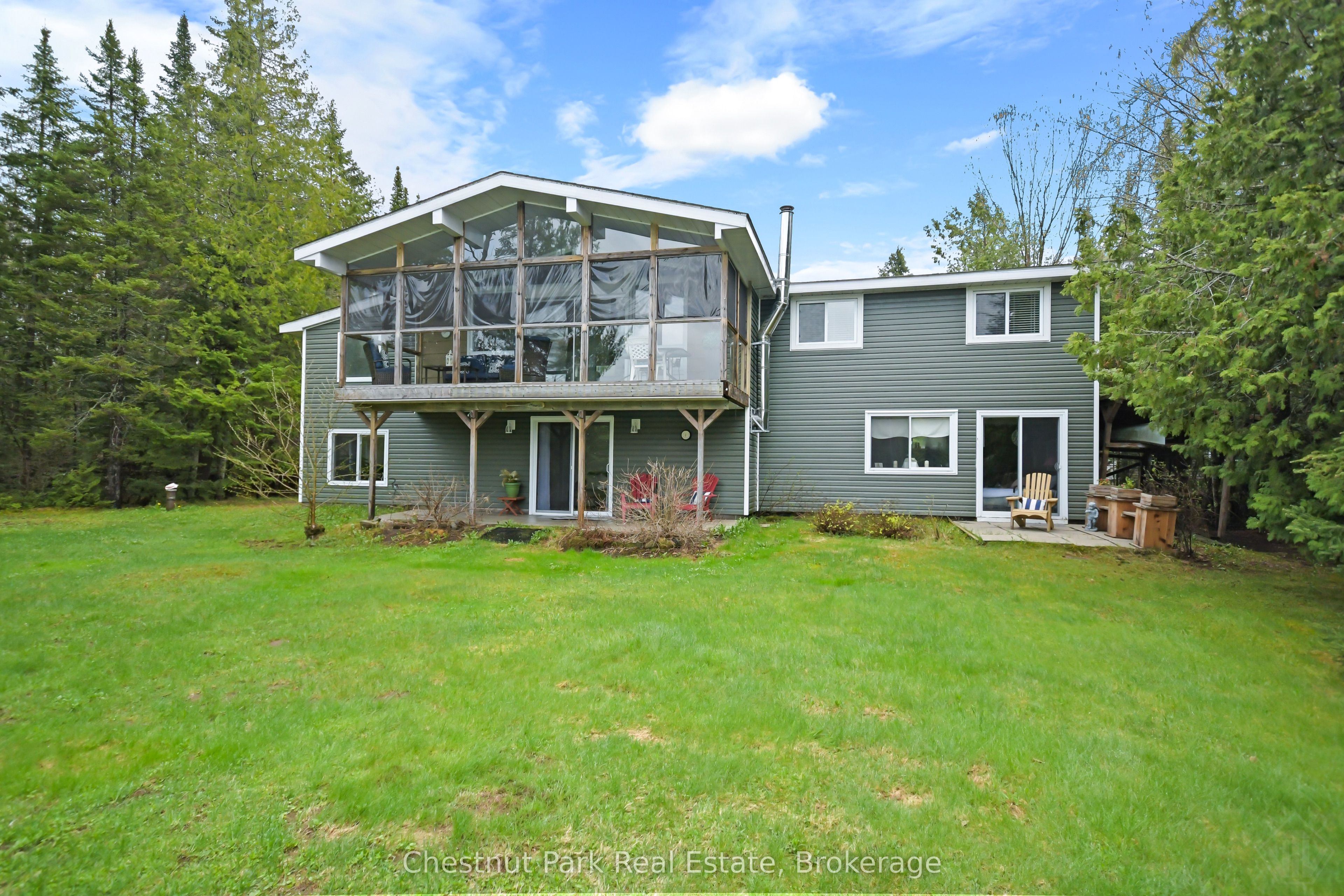 14 Lakeview Drive