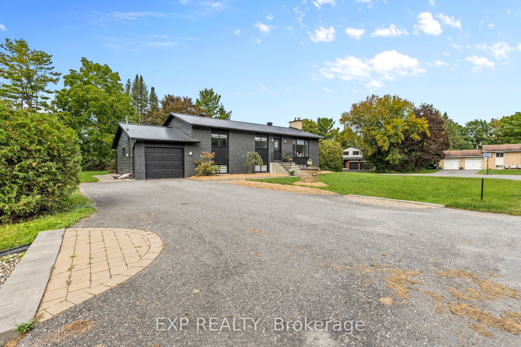 3276 Warner Way