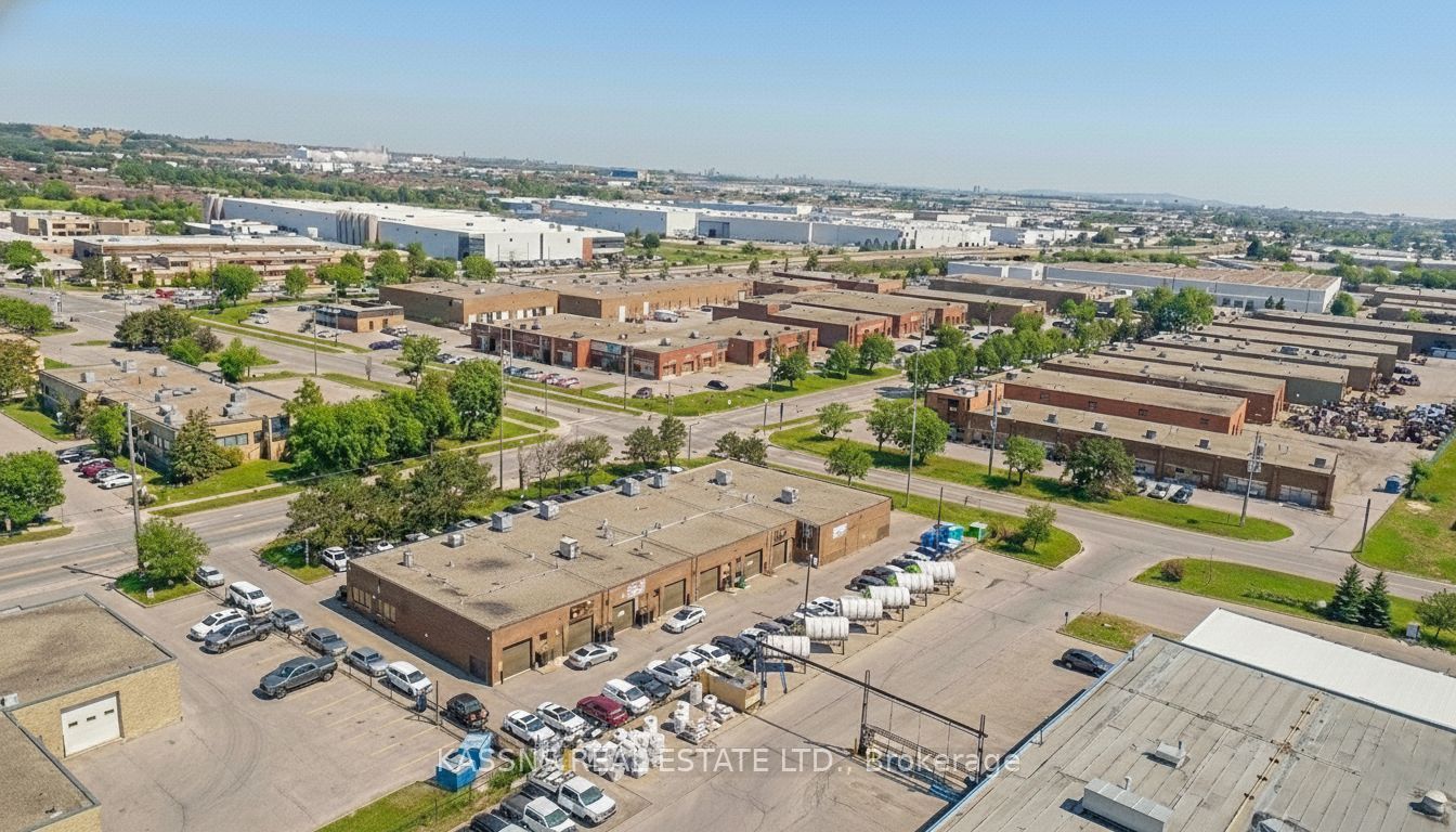 222 Advance Boulevard