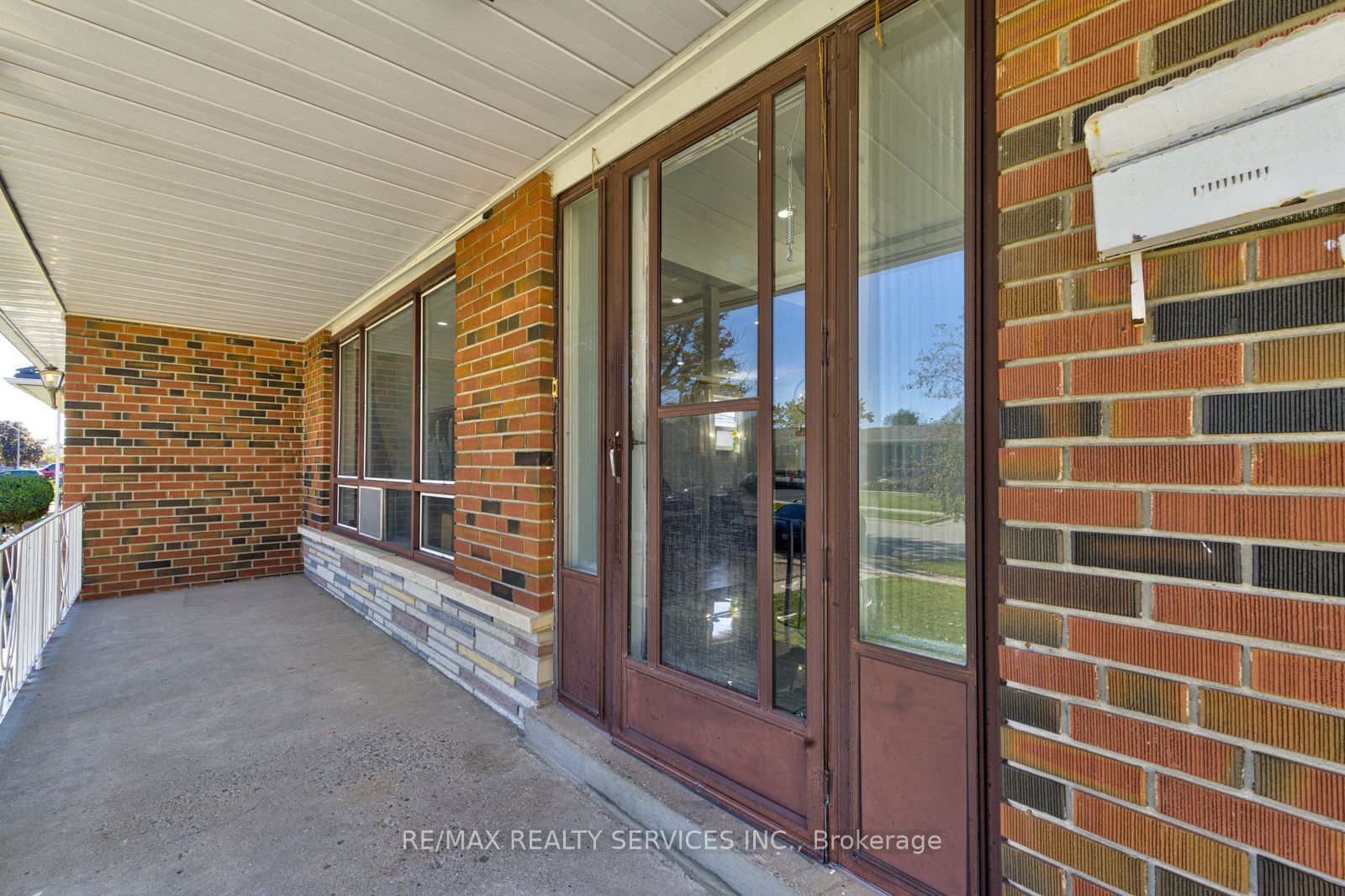 7558 Rockhill Road