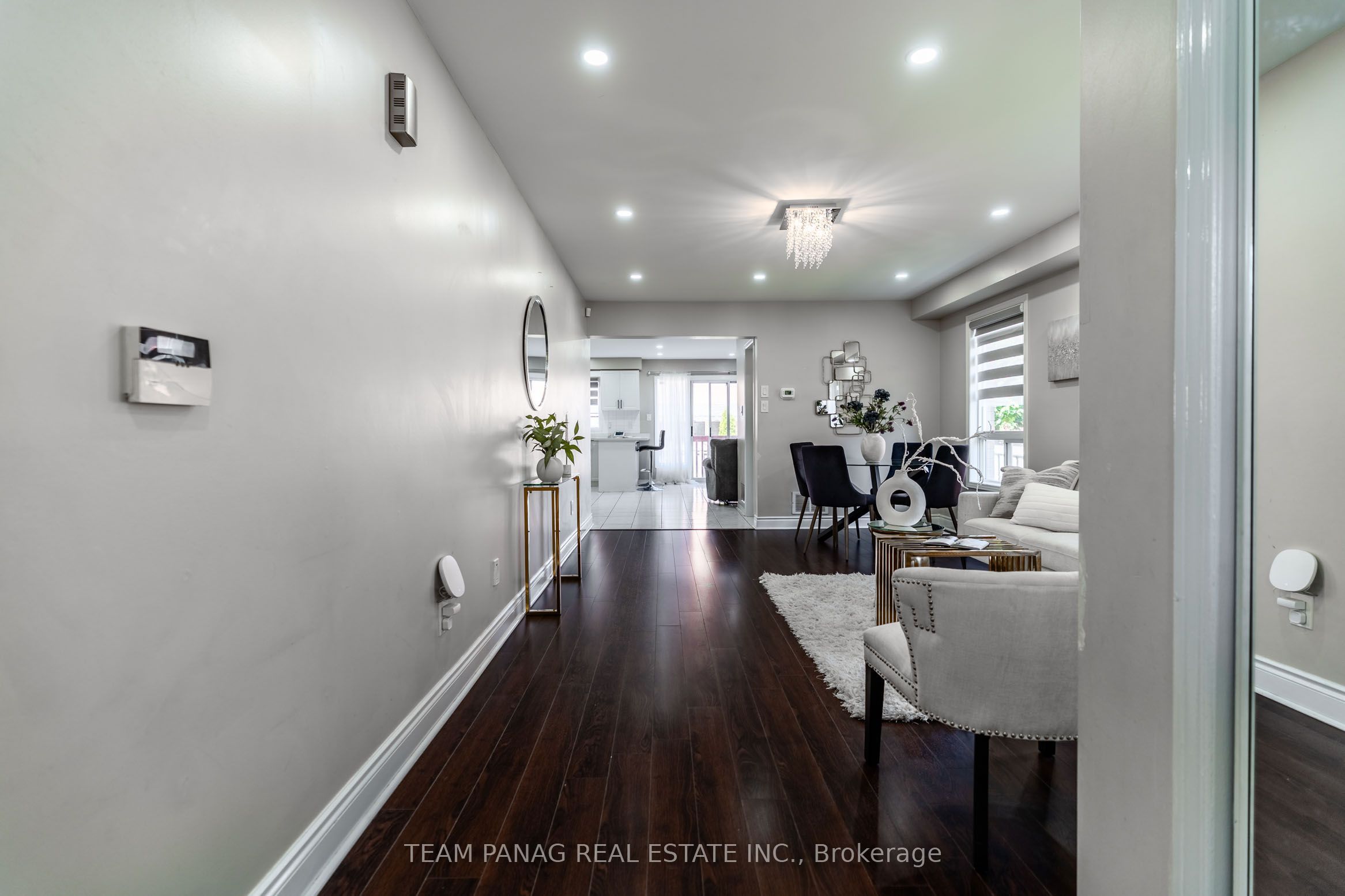 82 Starhill Crescent