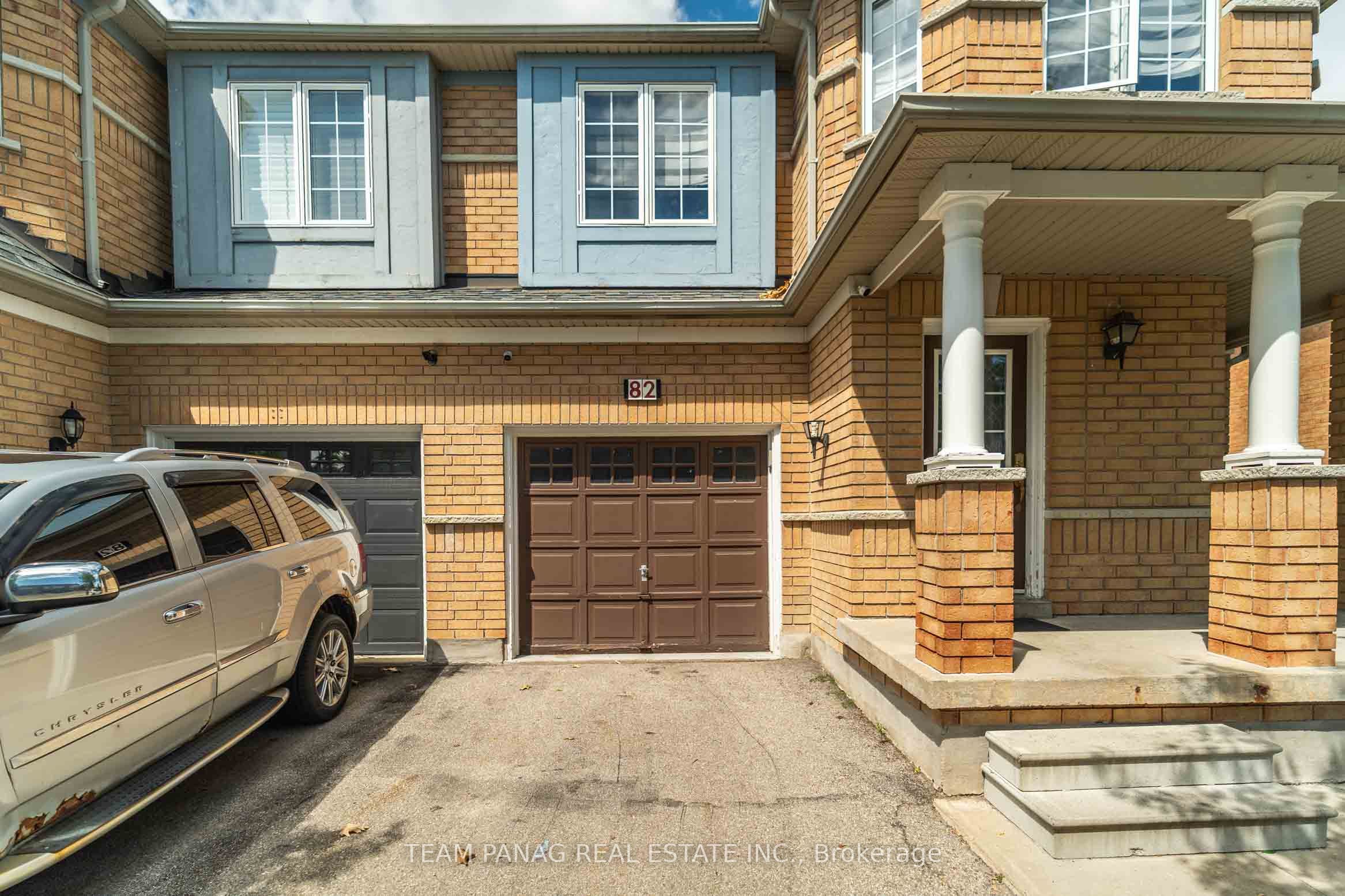 82 Starhill Crescent