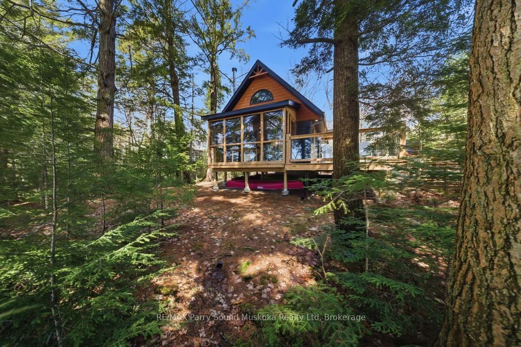 3256 Summer Road