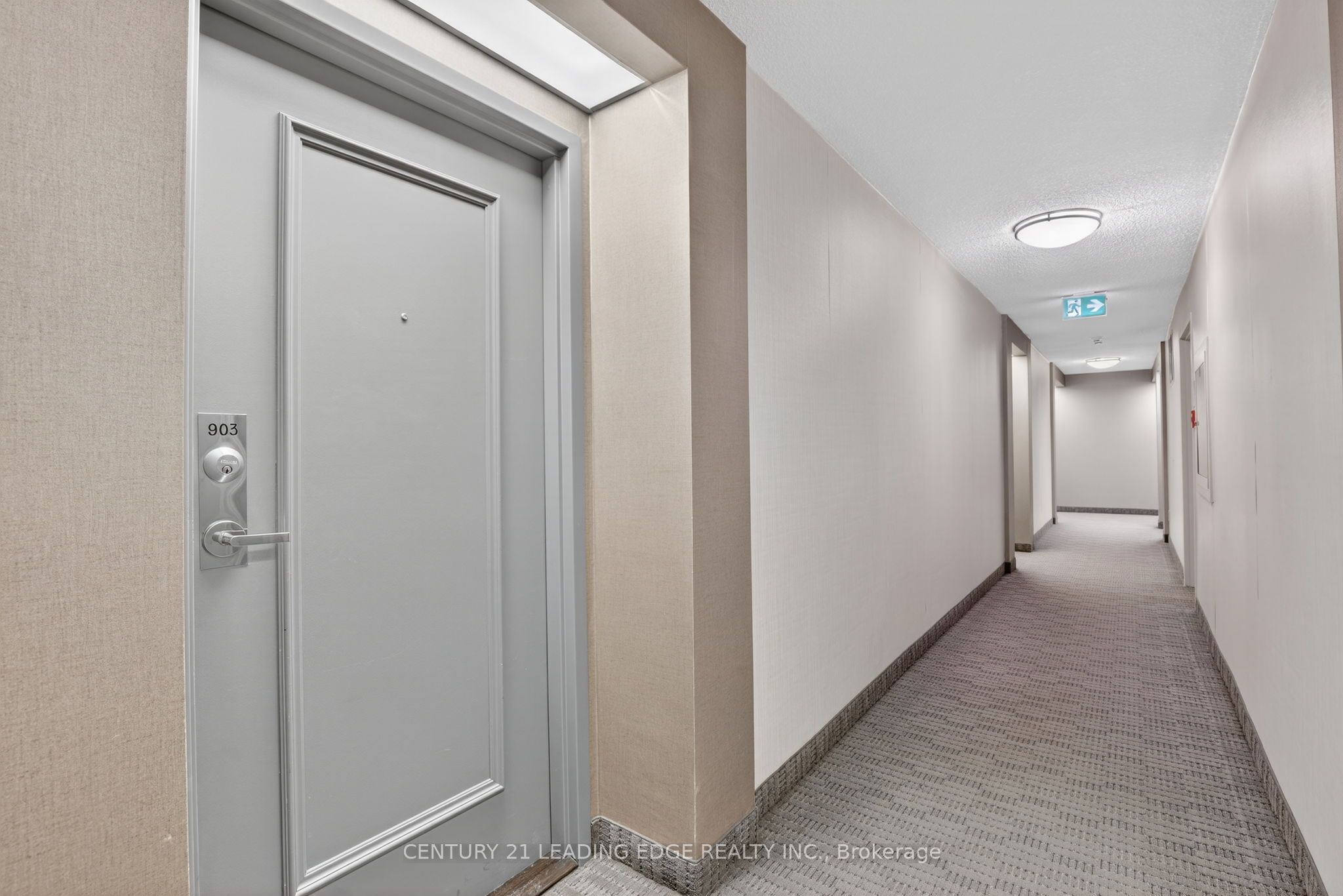 801 King Street W 903