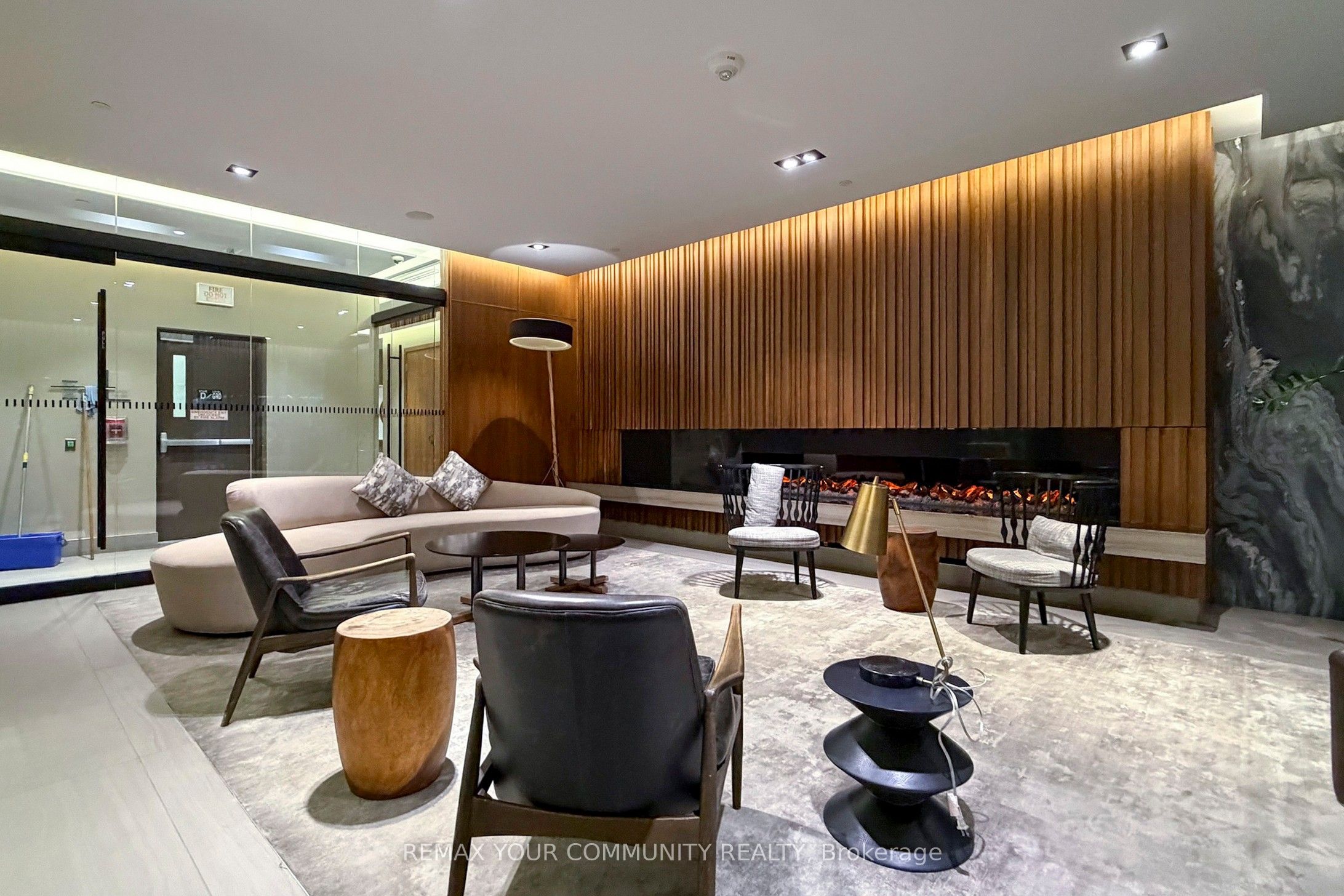 125 Redpath Avenue 1005