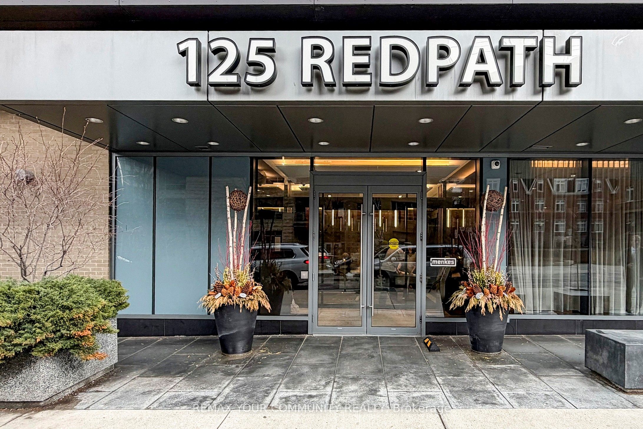 125 Redpath Avenue 1005