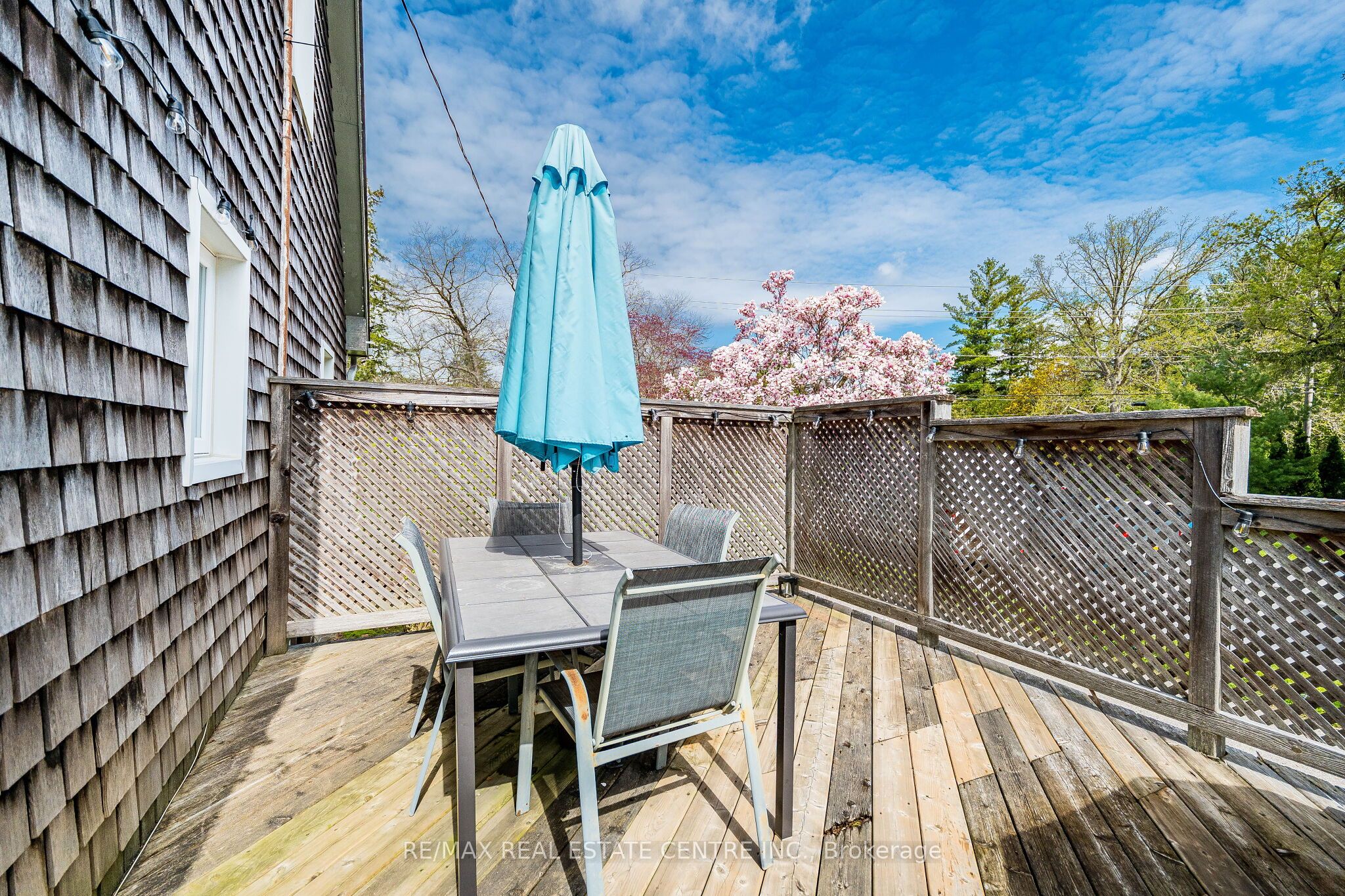 2212 Mississauga Road