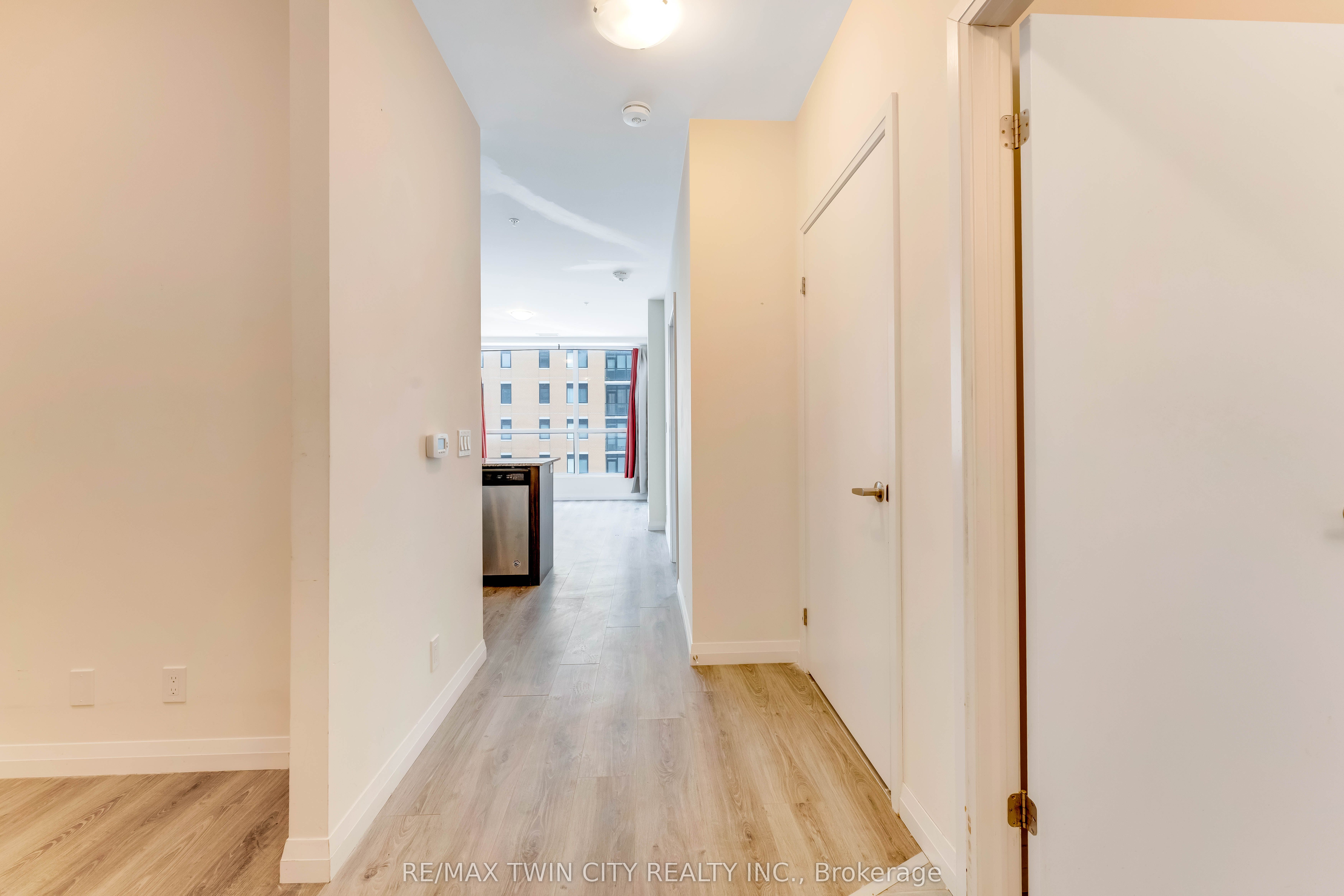 104 Garment Street 706