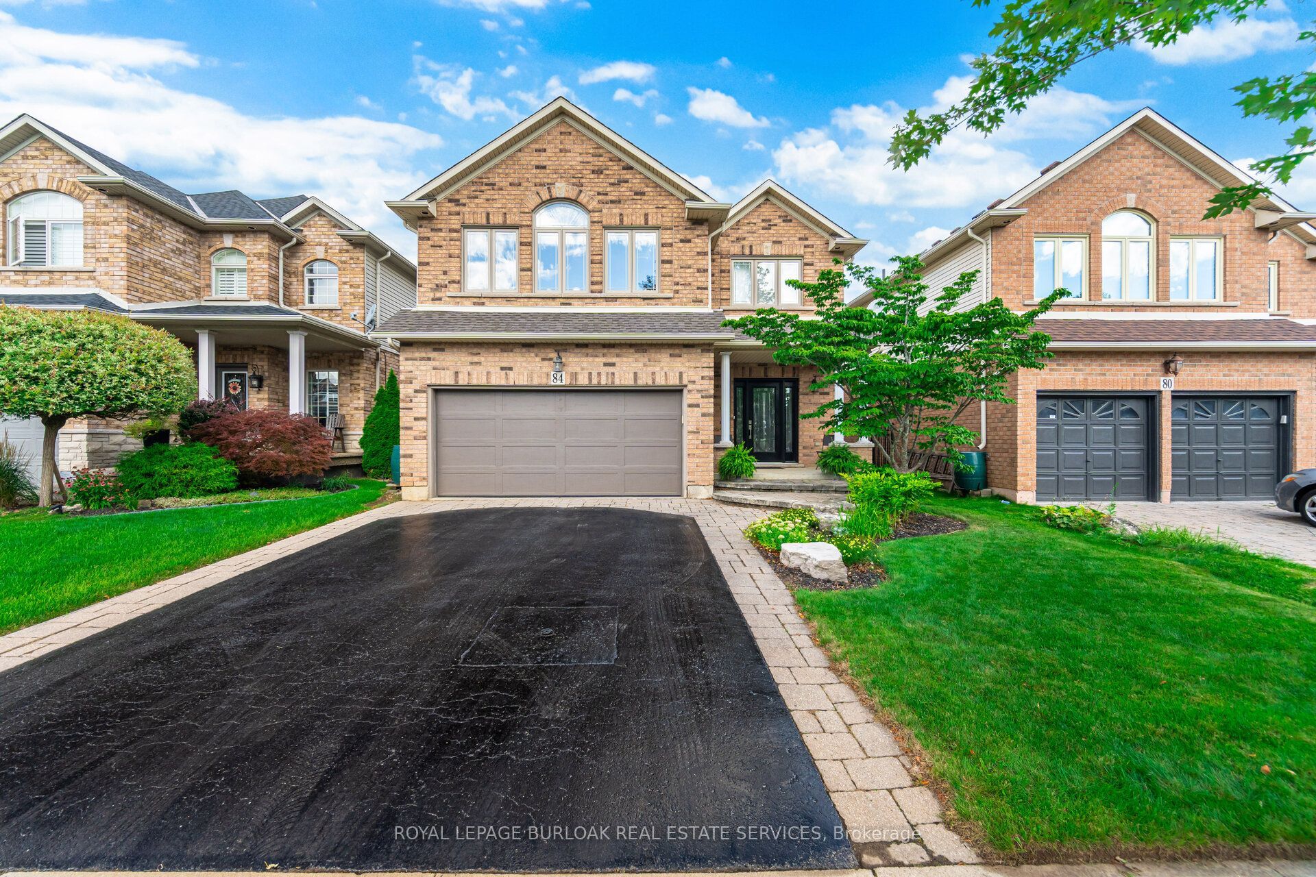 84 Meadowbank Drive