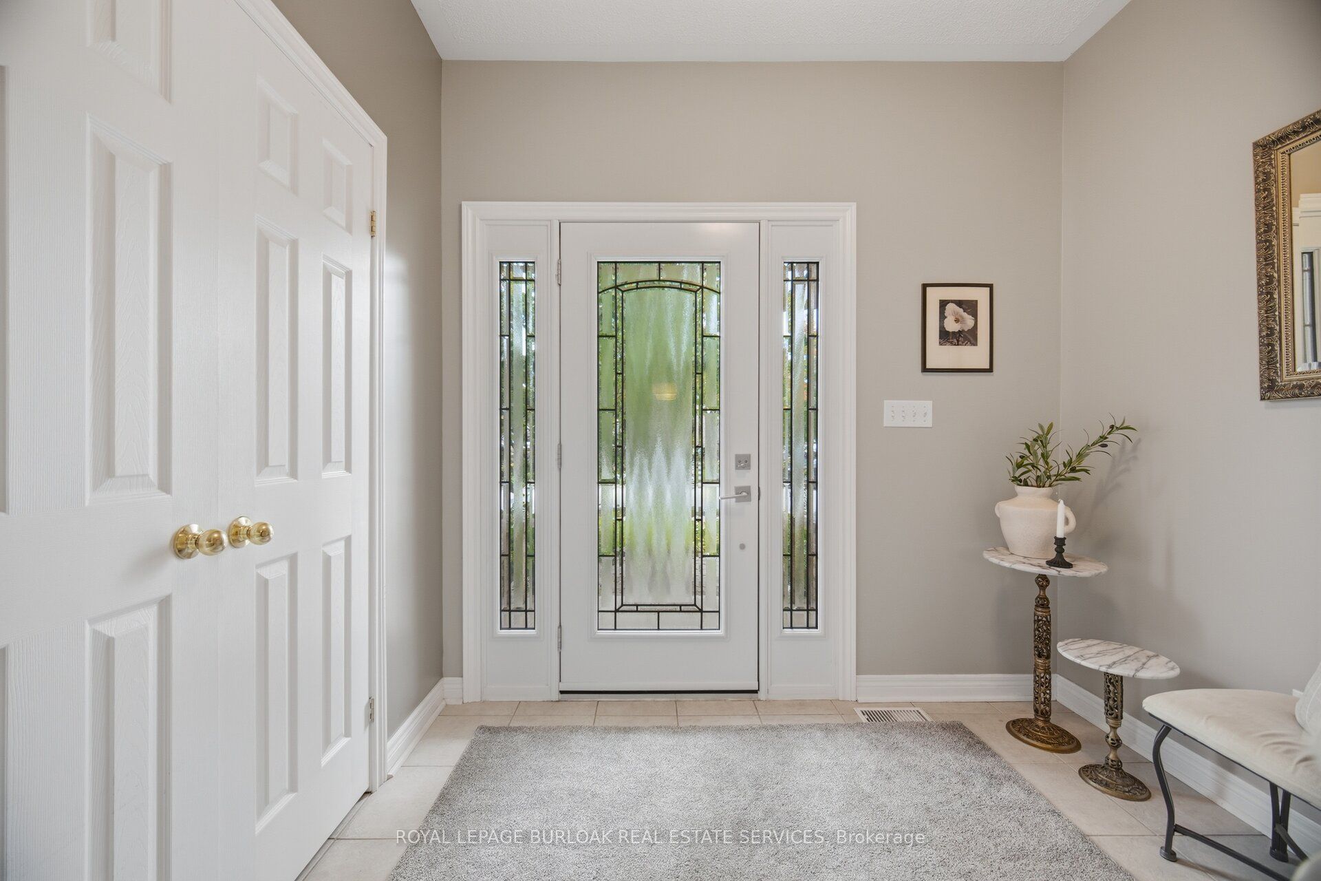84 Meadowbank Drive