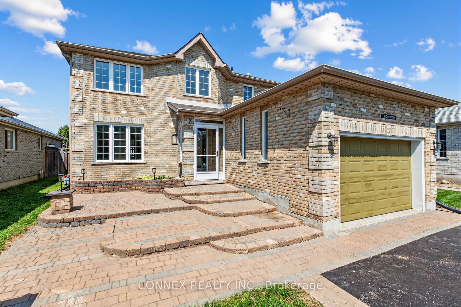 16 Mcavoy Drive