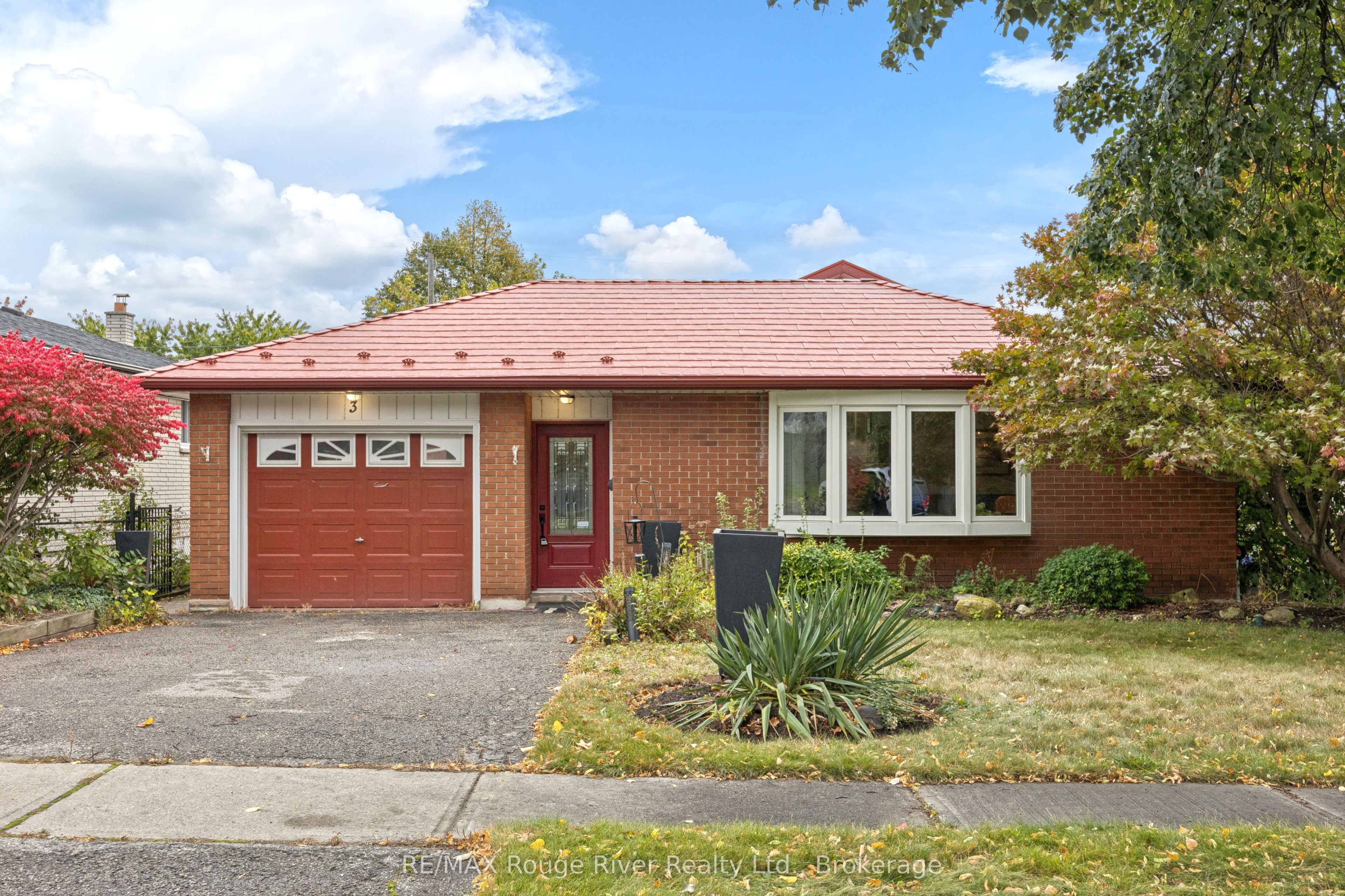 3 Heatherwood Road