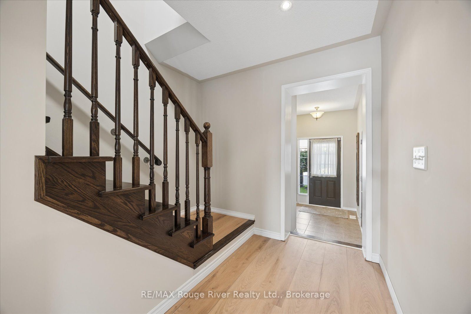 85 Lander Crescent
