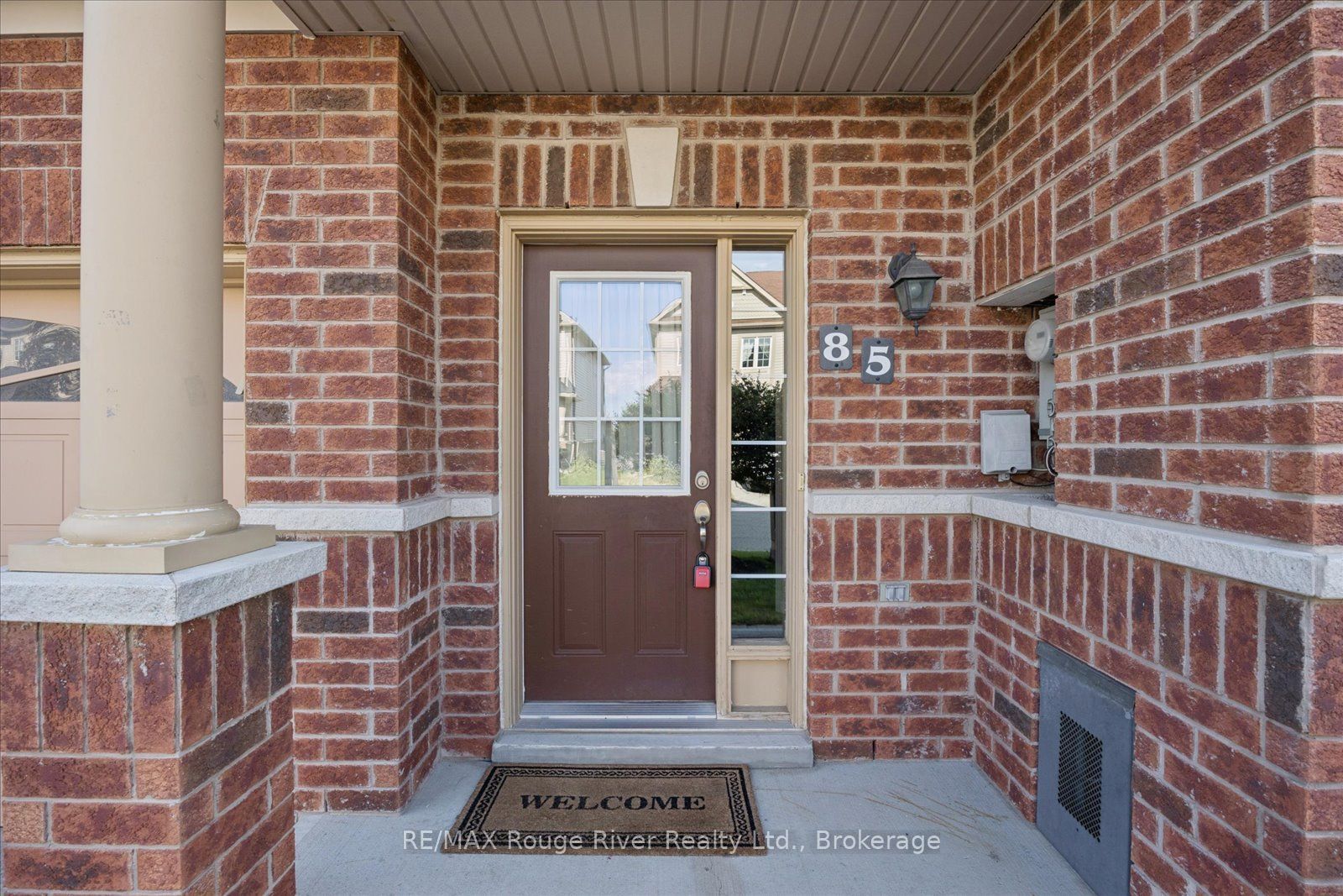 85 Lander Crescent
