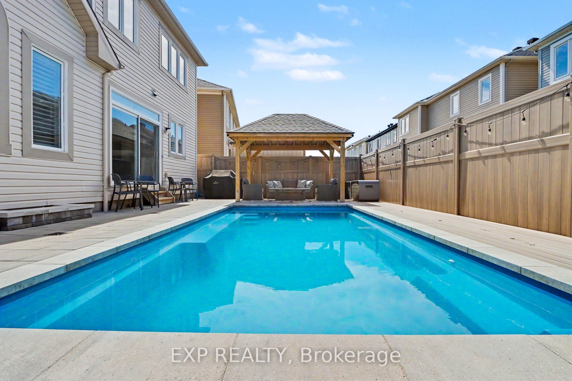 73 Bristling Crescent