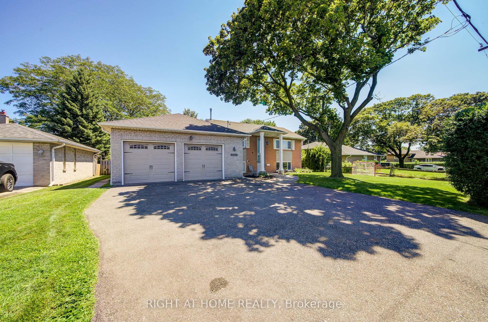 1600 Boxwood Way