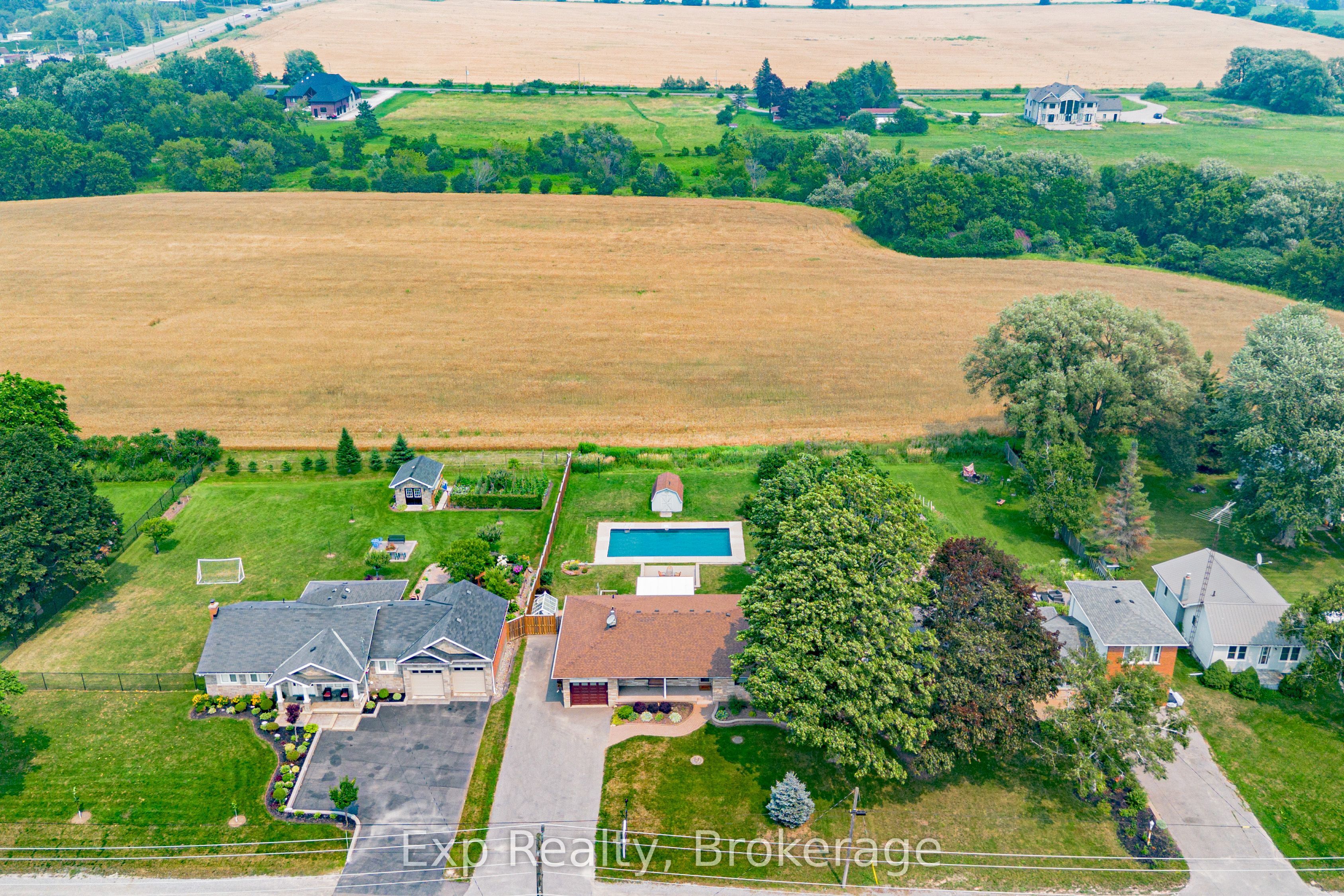 1325 Townline Road N