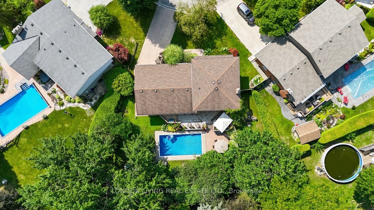 91 St Clair Court