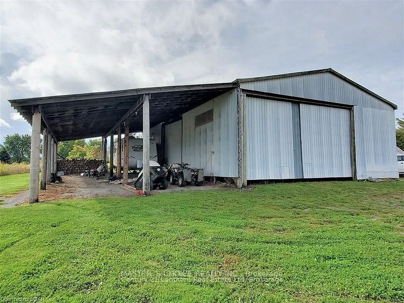 381 SQUIRE Road