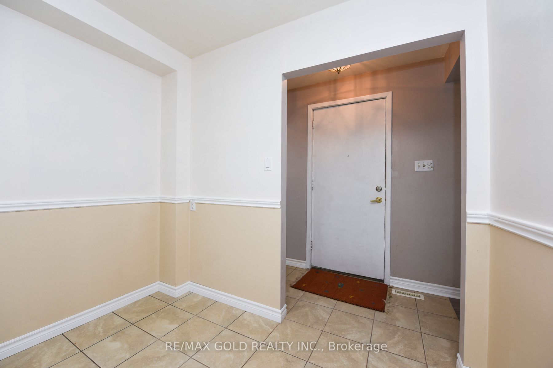 3657 Woodruff Crescent