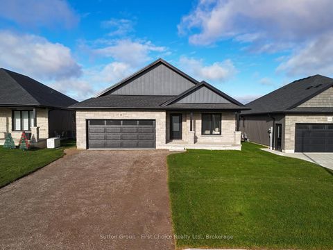 18 NELSON Street West Perth ON N0K 1N0