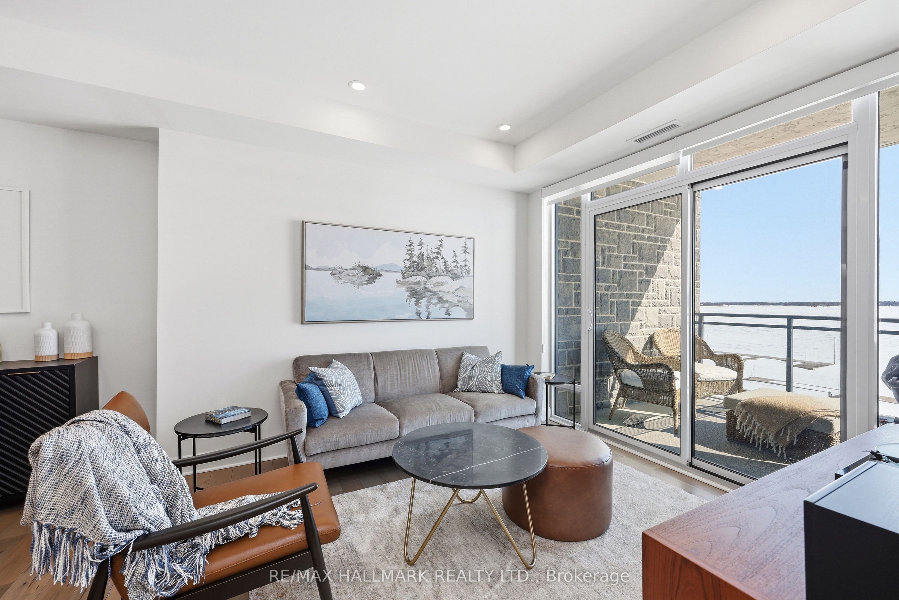 129b South Street 318