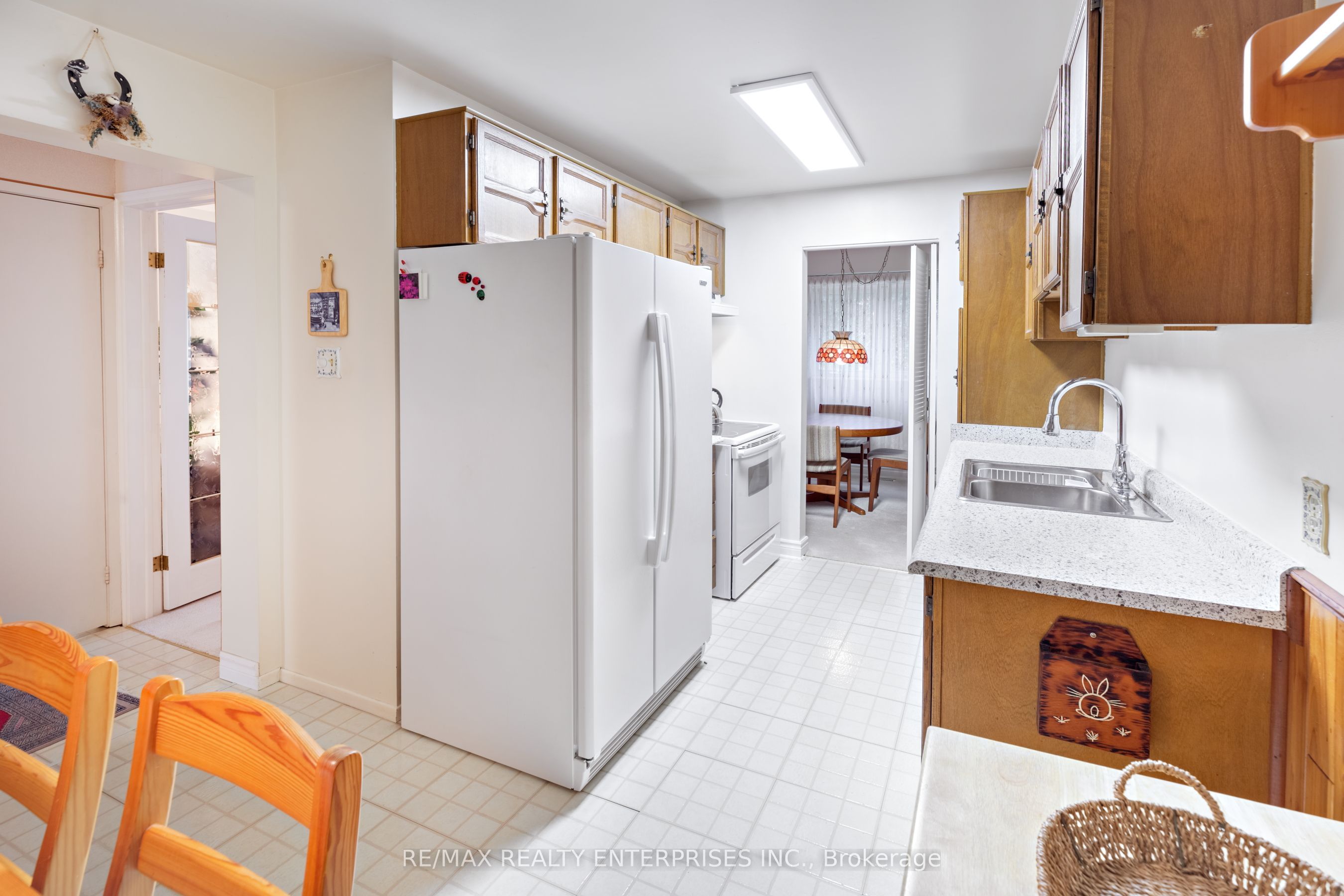 1098 Bordeaux Court