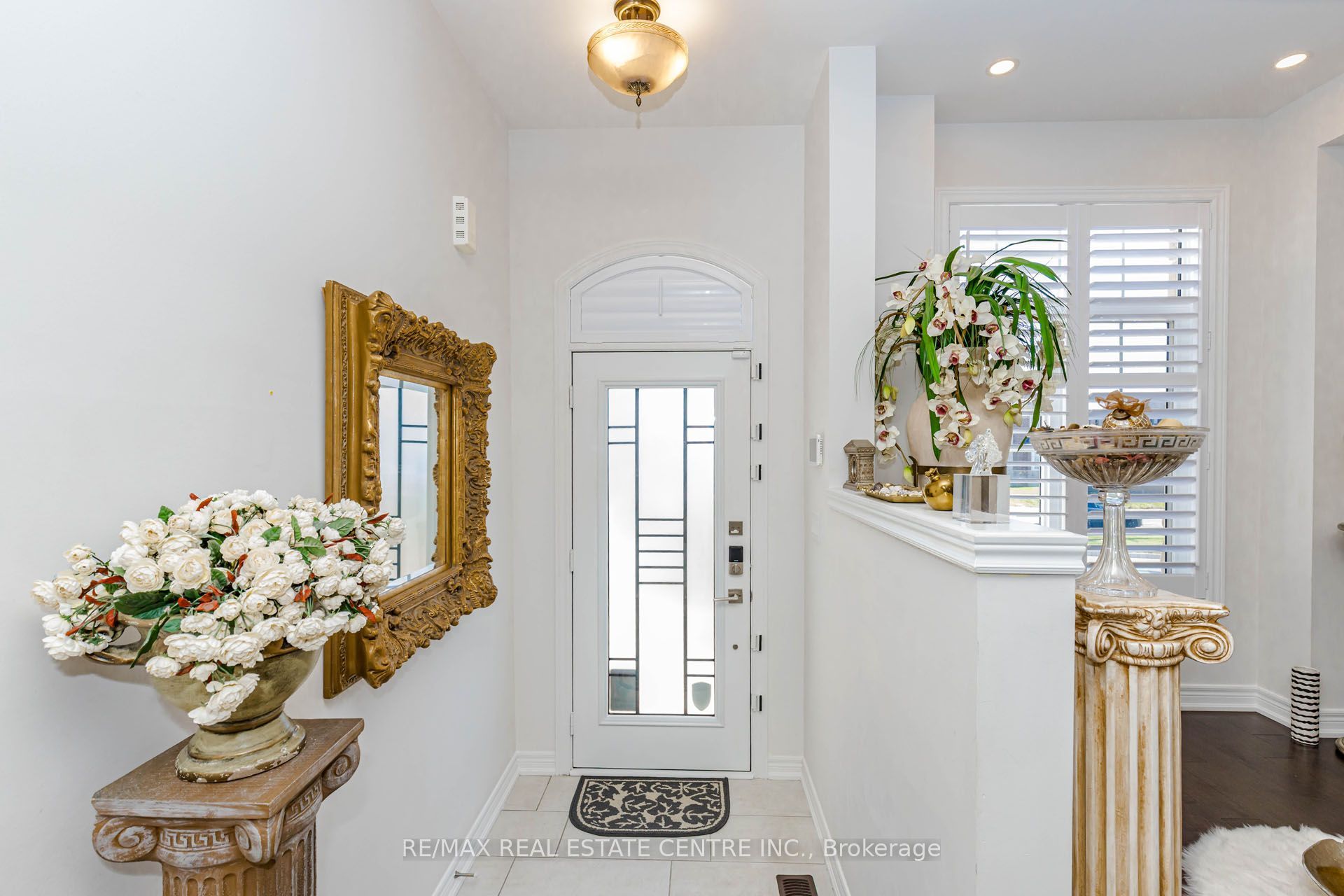 4061 Channing Crescent