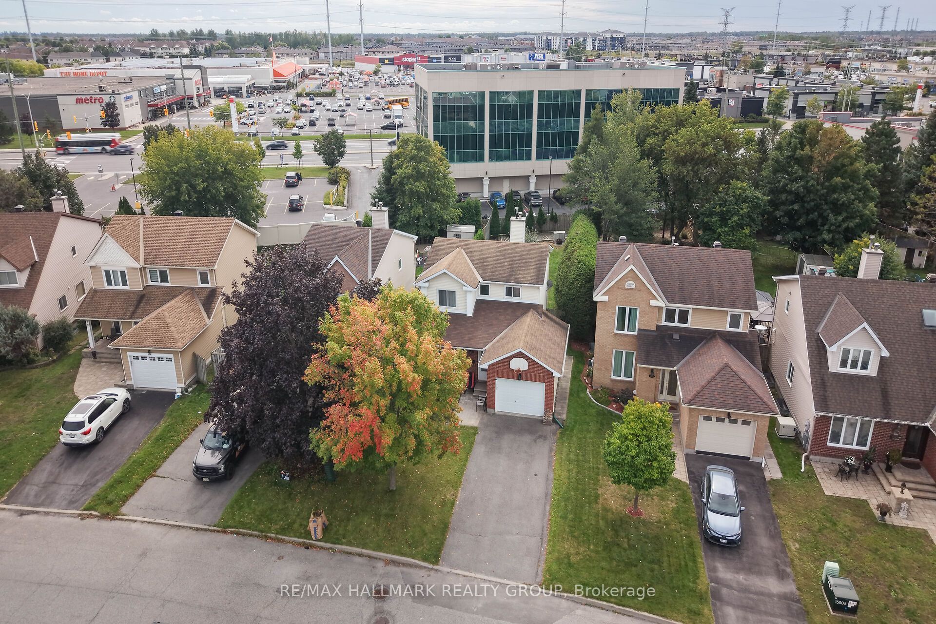 502 Rougemount Crescent