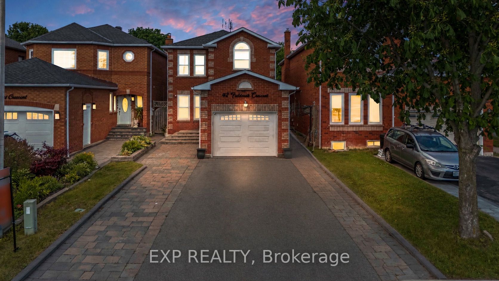 42 Fieldnest Crescent