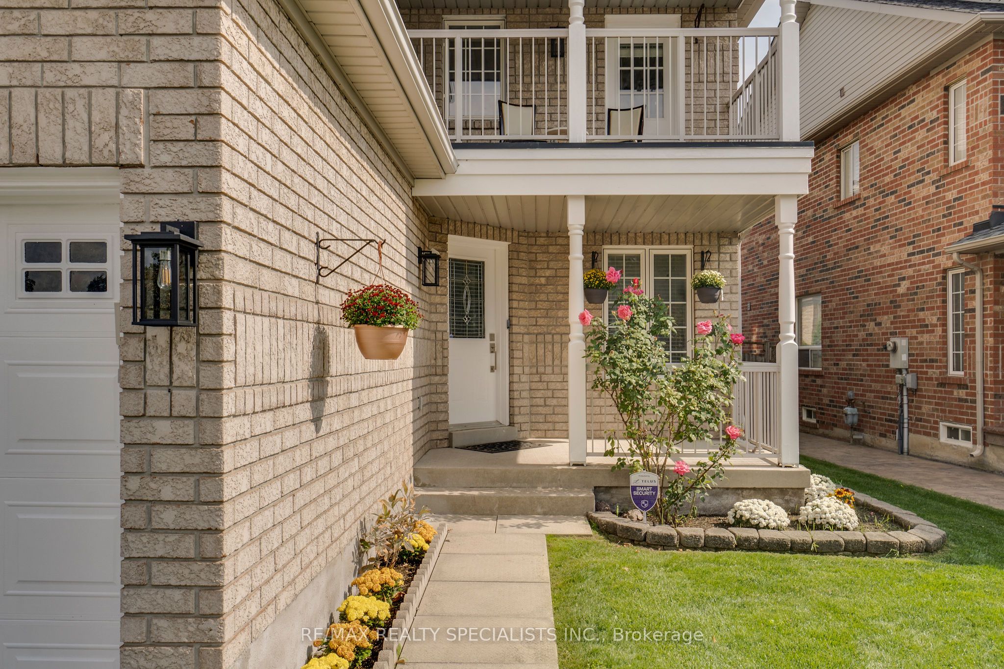 794 White Clover Way