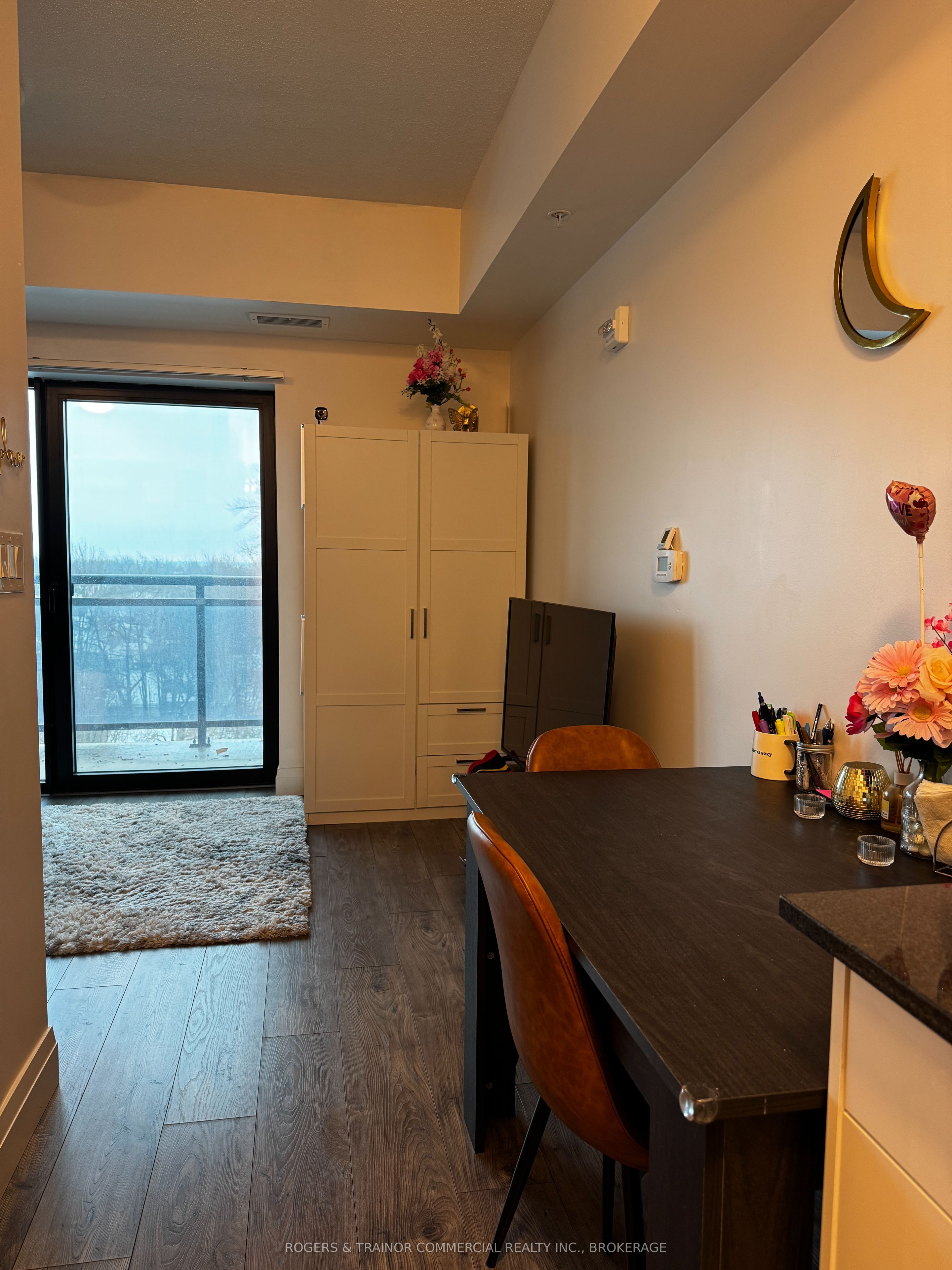 652 Princess Street 604