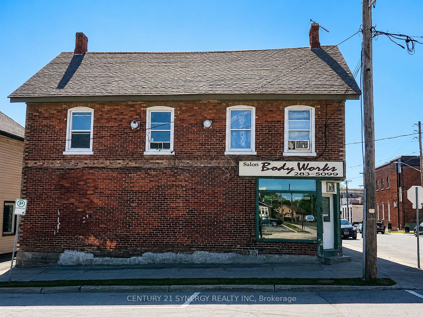 18 Market Street N