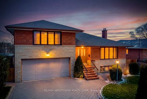 17 Duffield Road Toronto W09 ON M9P 3C8