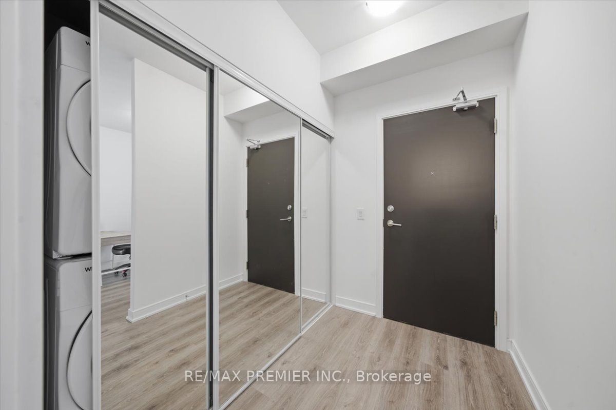 25 Neighbourhood Lane 515