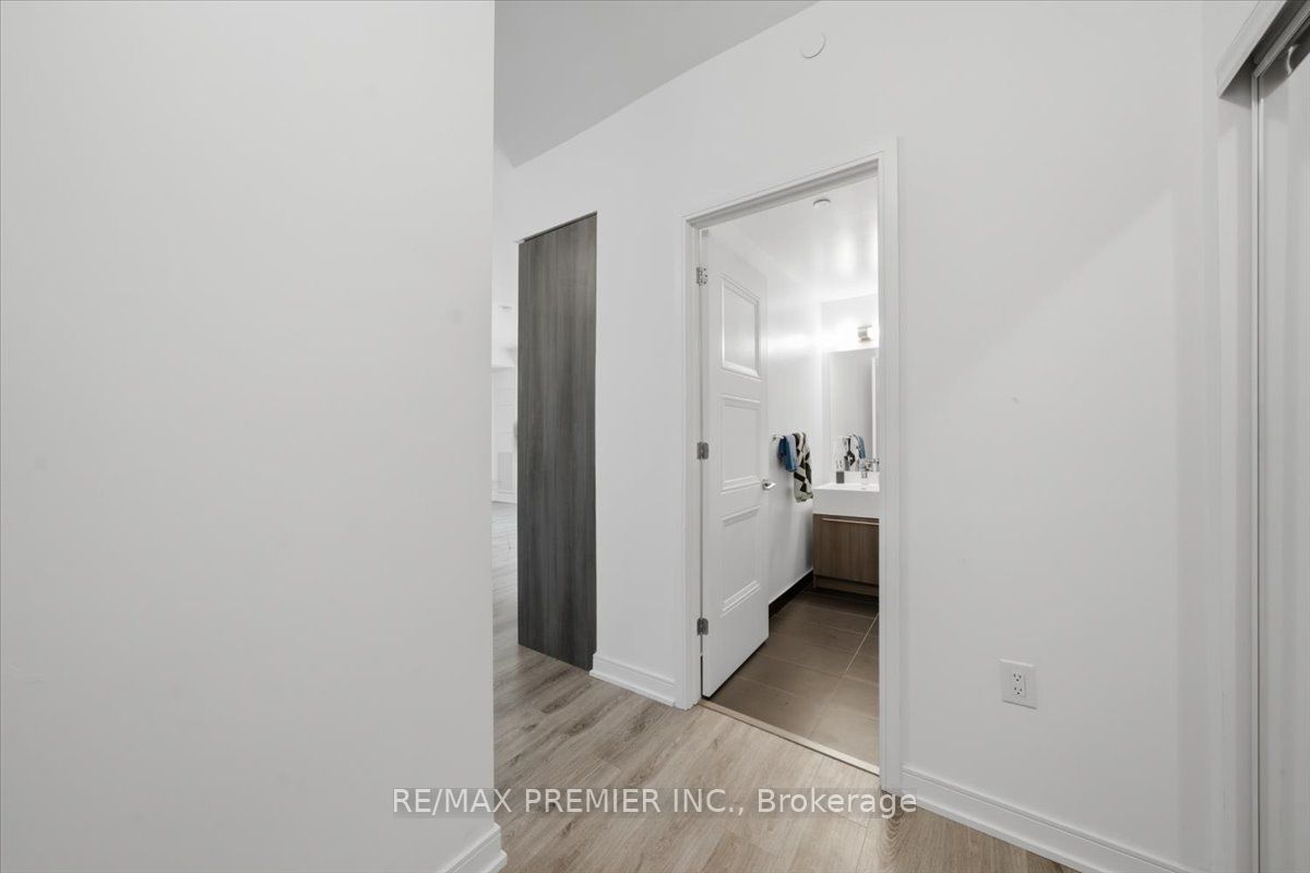 25 Neighbourhood Lane 515