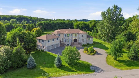 1607 Landel Drive Kanata ON K2W 1C2