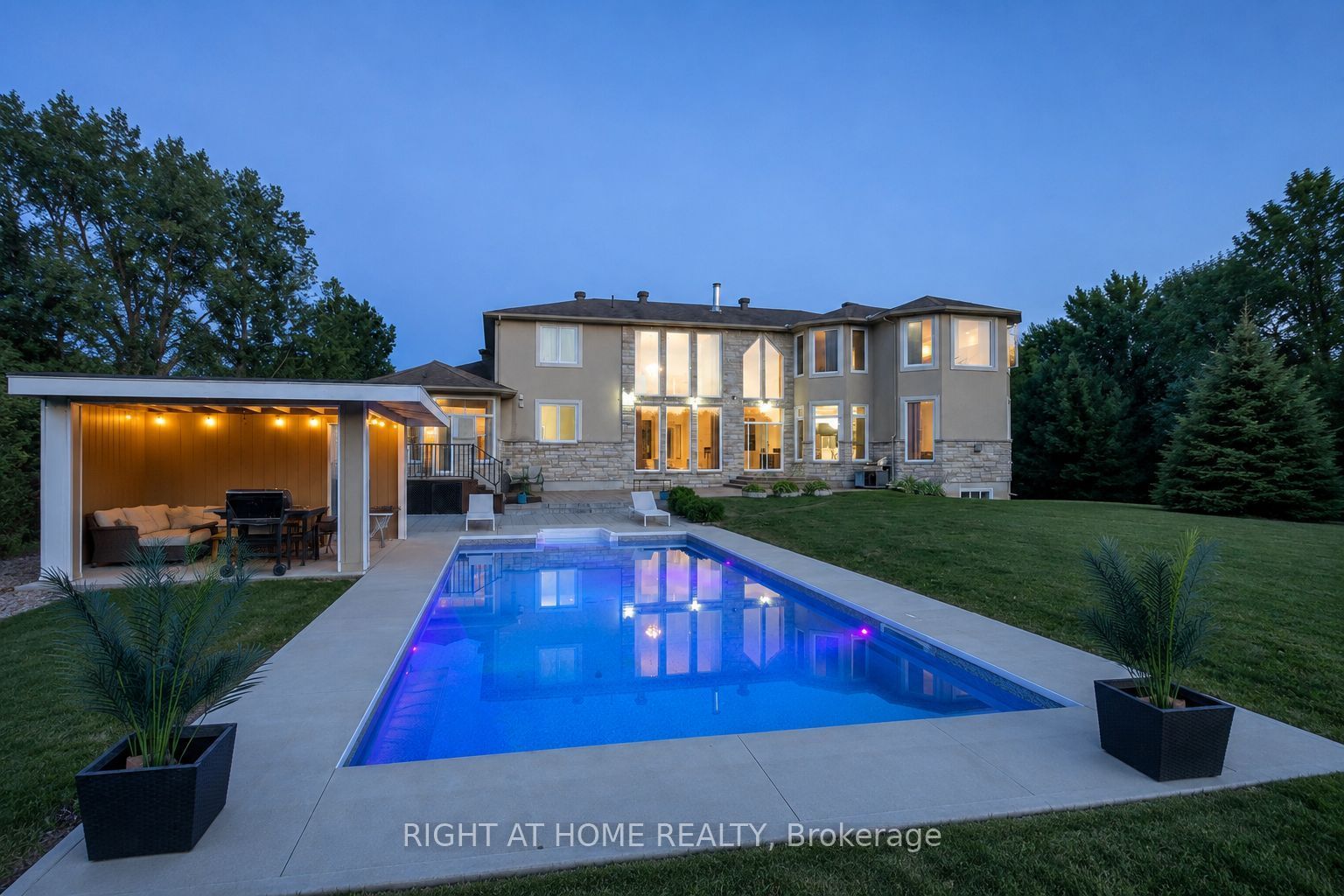 1607 Landel Drive