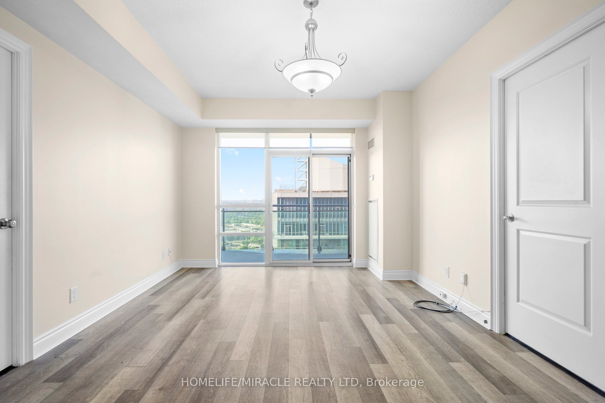 16 Brookers Lane 2604