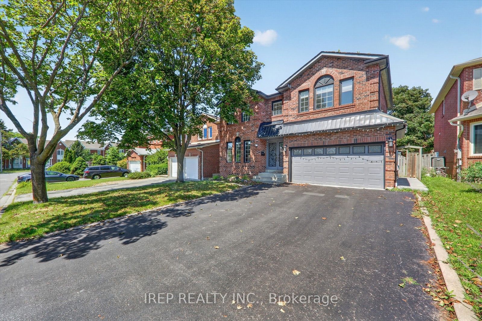 6 Carmichael Drive