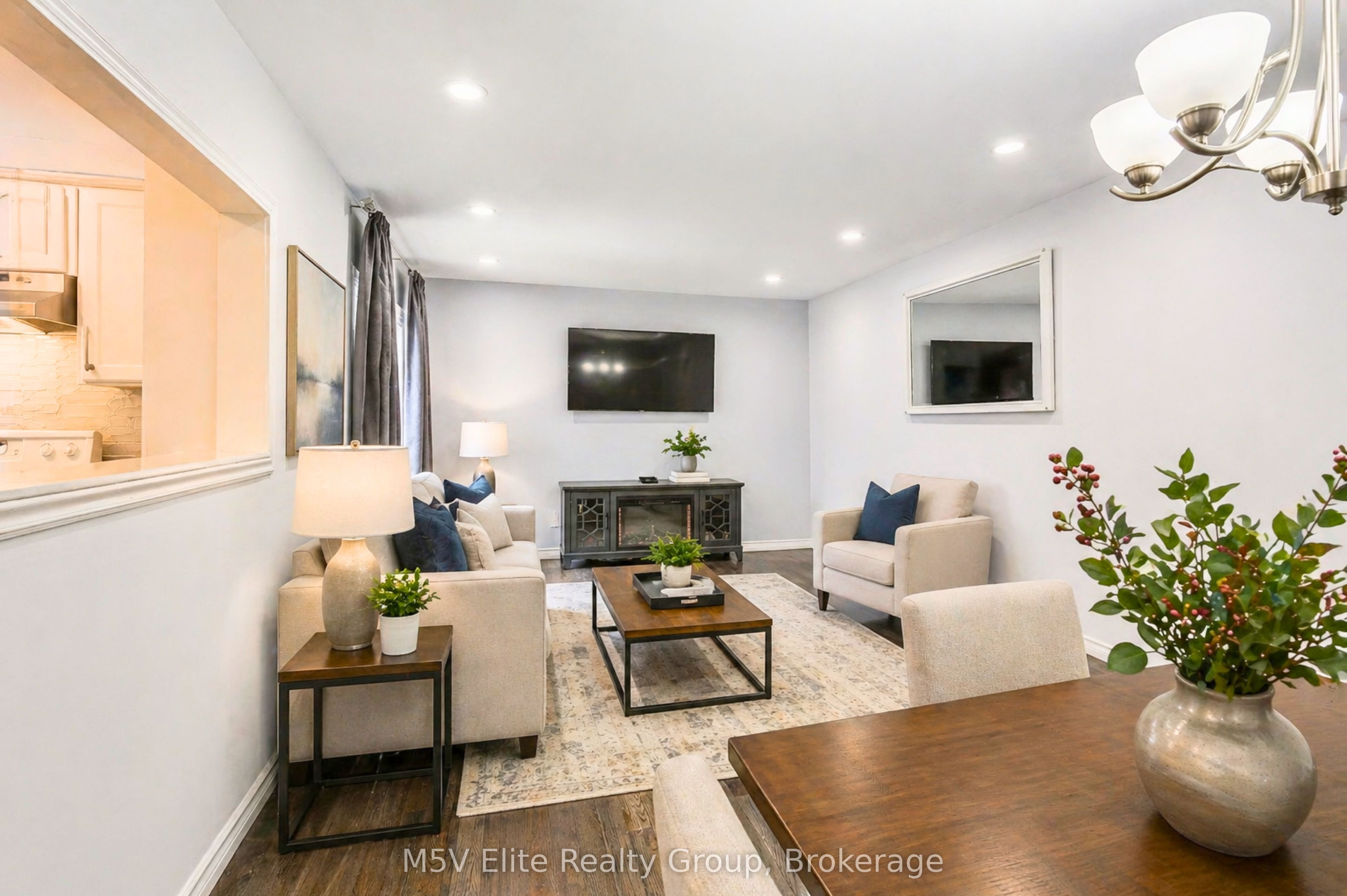 105 Dovedale Drive 2