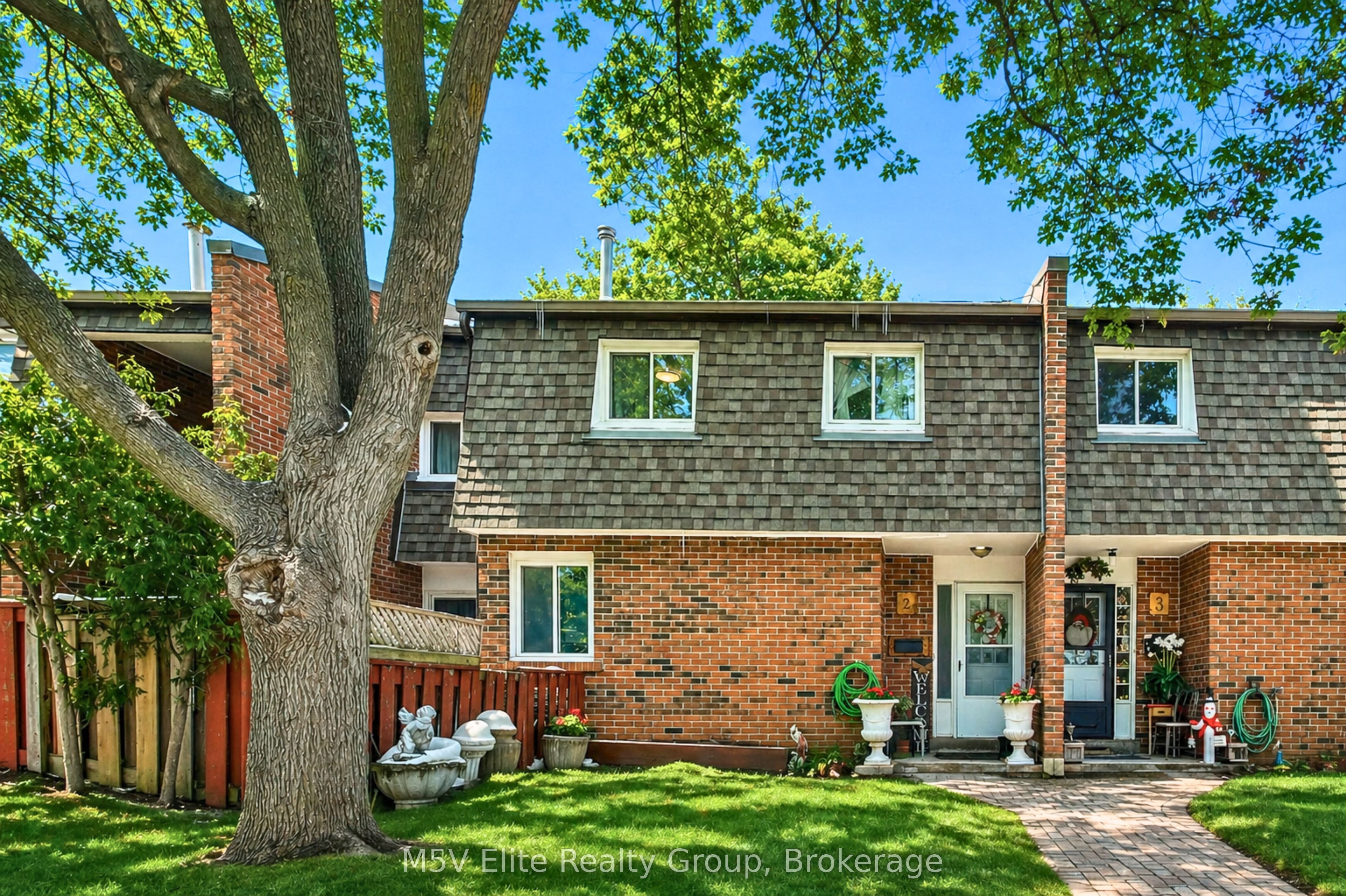 105 Dovedale Drive 2