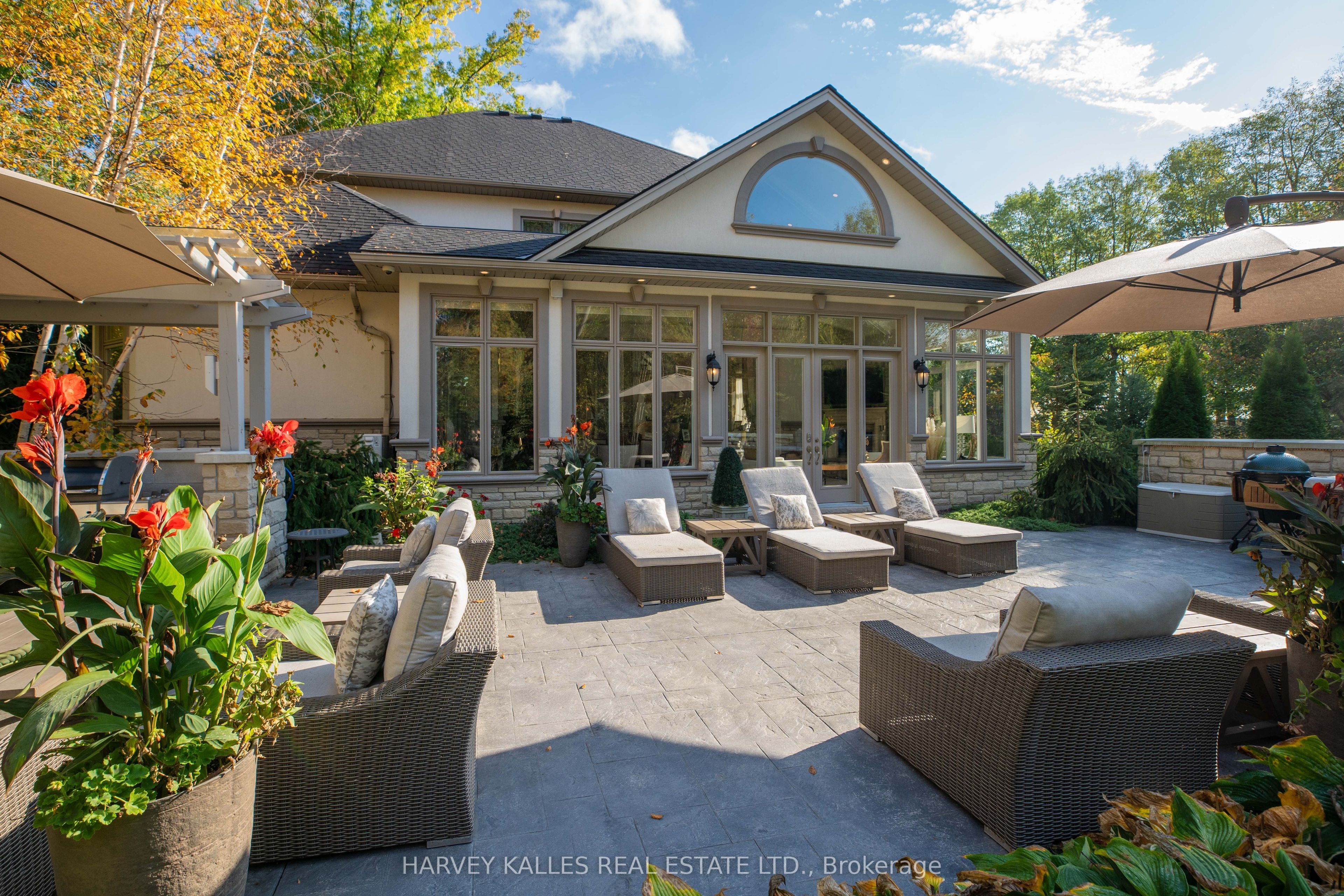 6 Georgina Drive