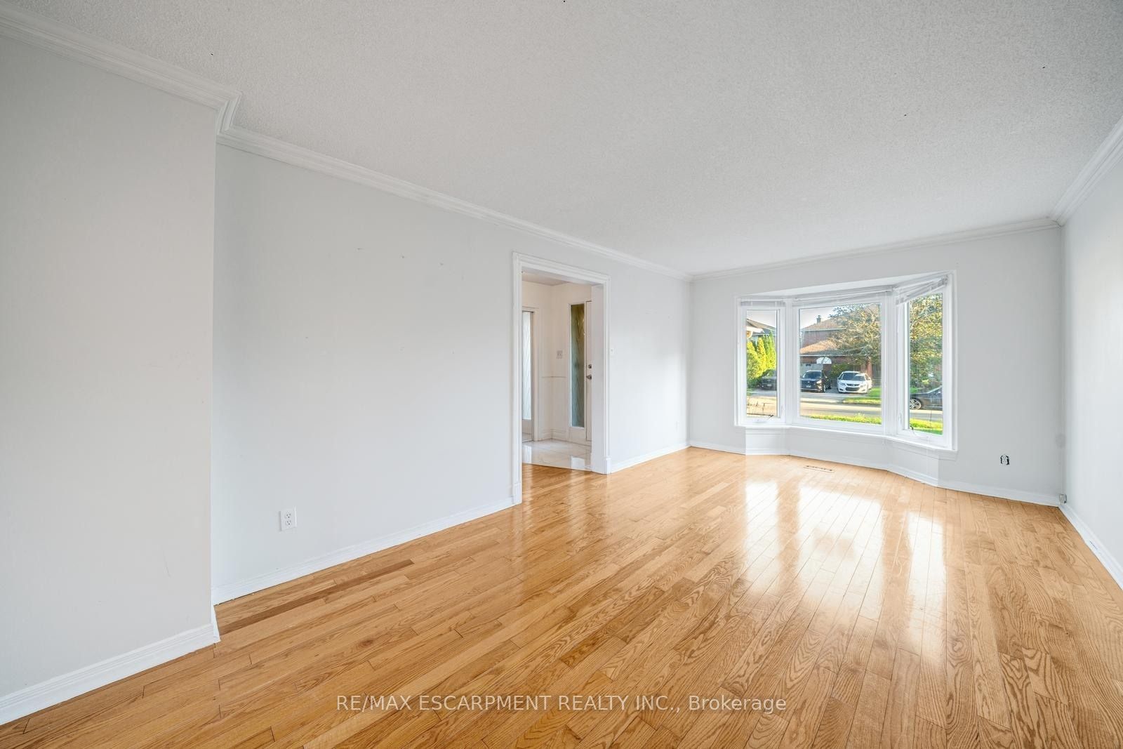 2081 Lynn Heights Drive