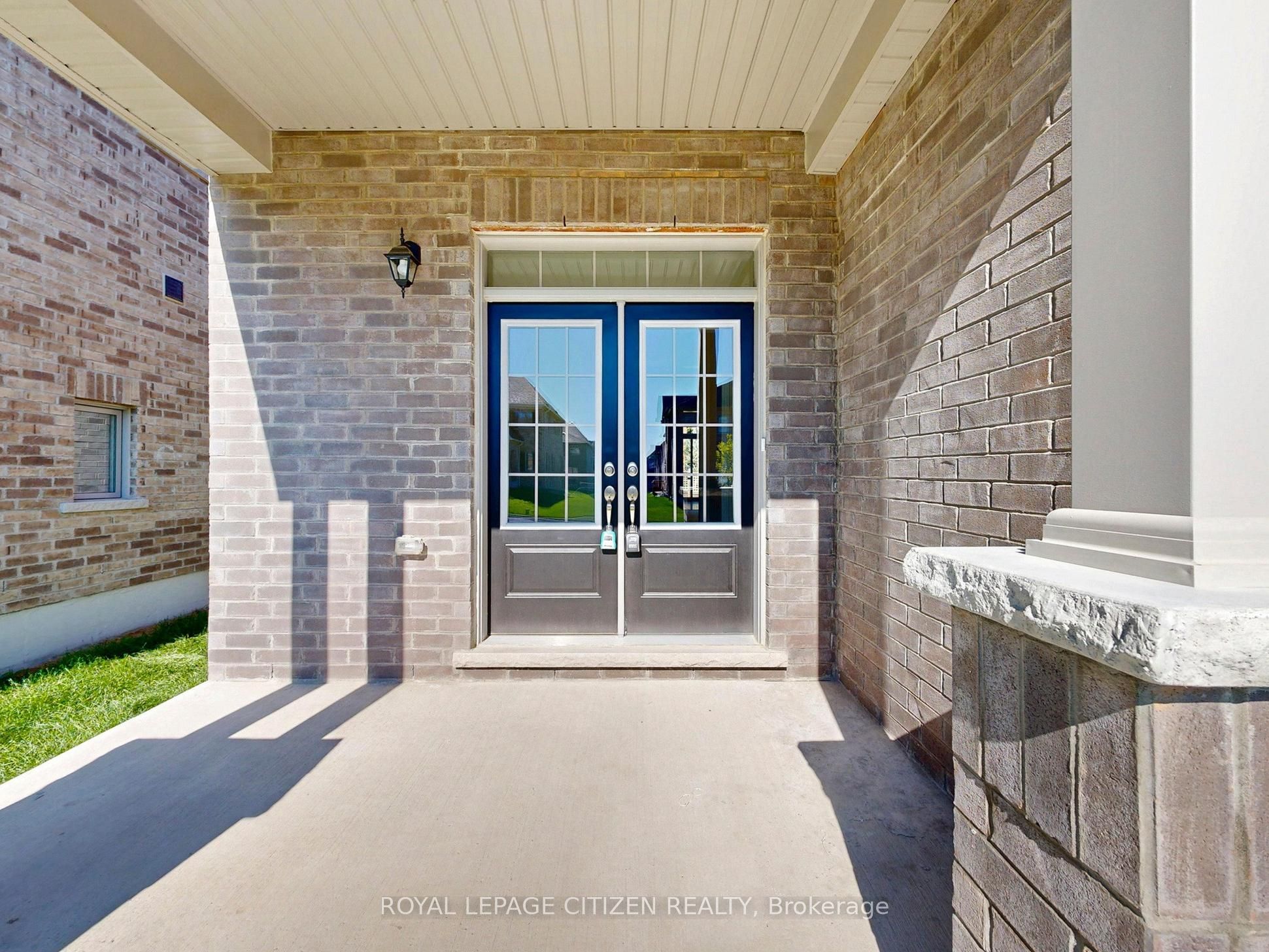 42 North Garden Boulevard