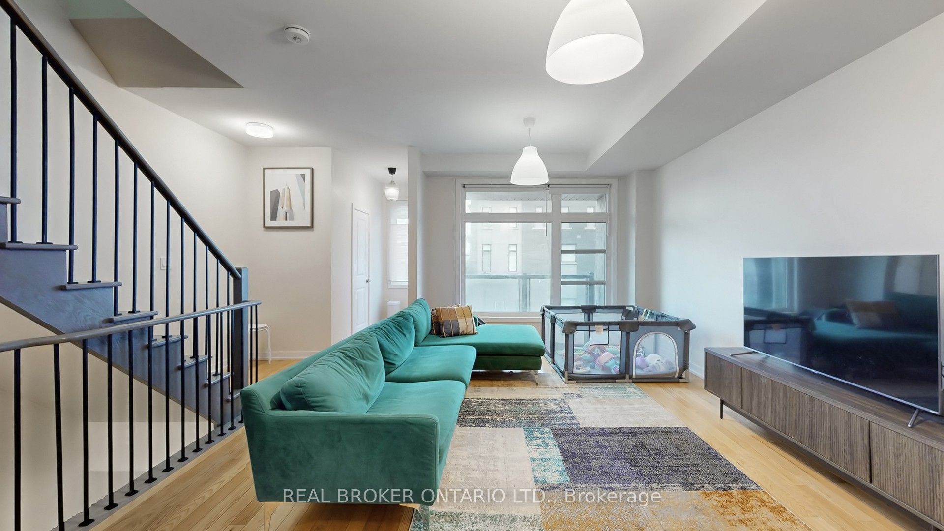 2508 Castlegate Crossing