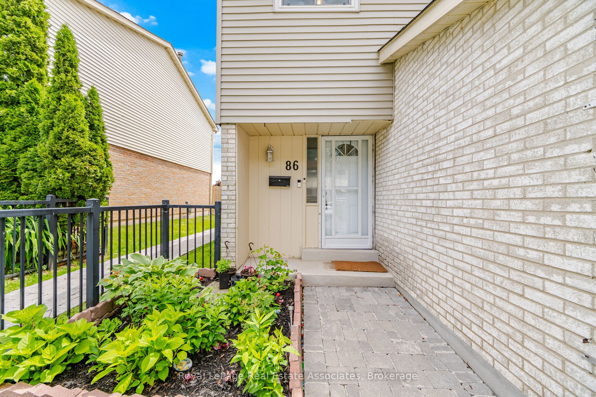 611 Galahad Drive 86