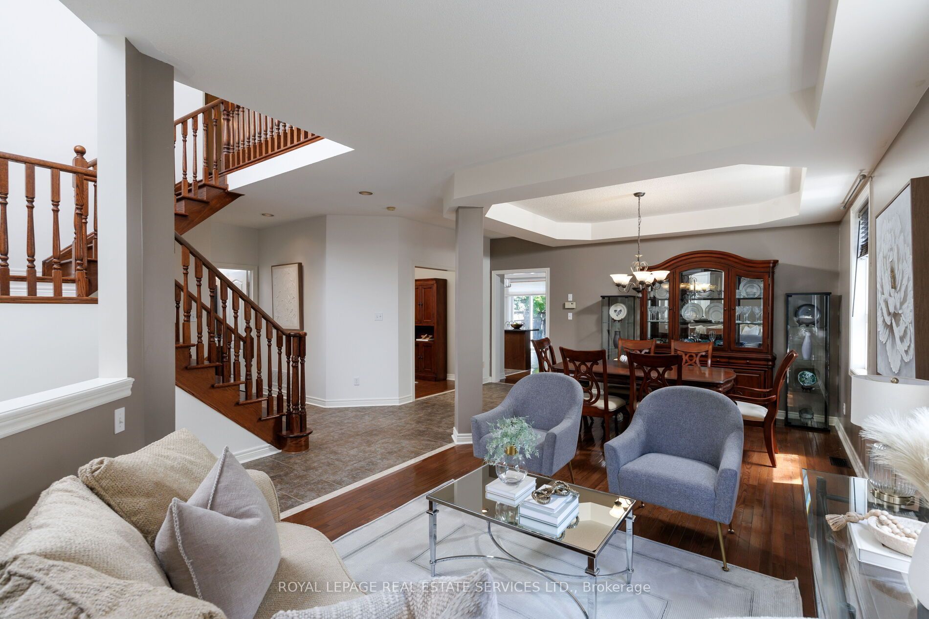 2190 Kingsridge Drive