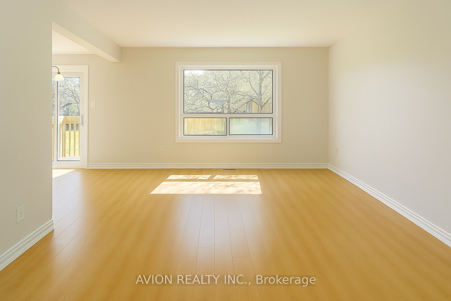 5536 Montevideo Road 2