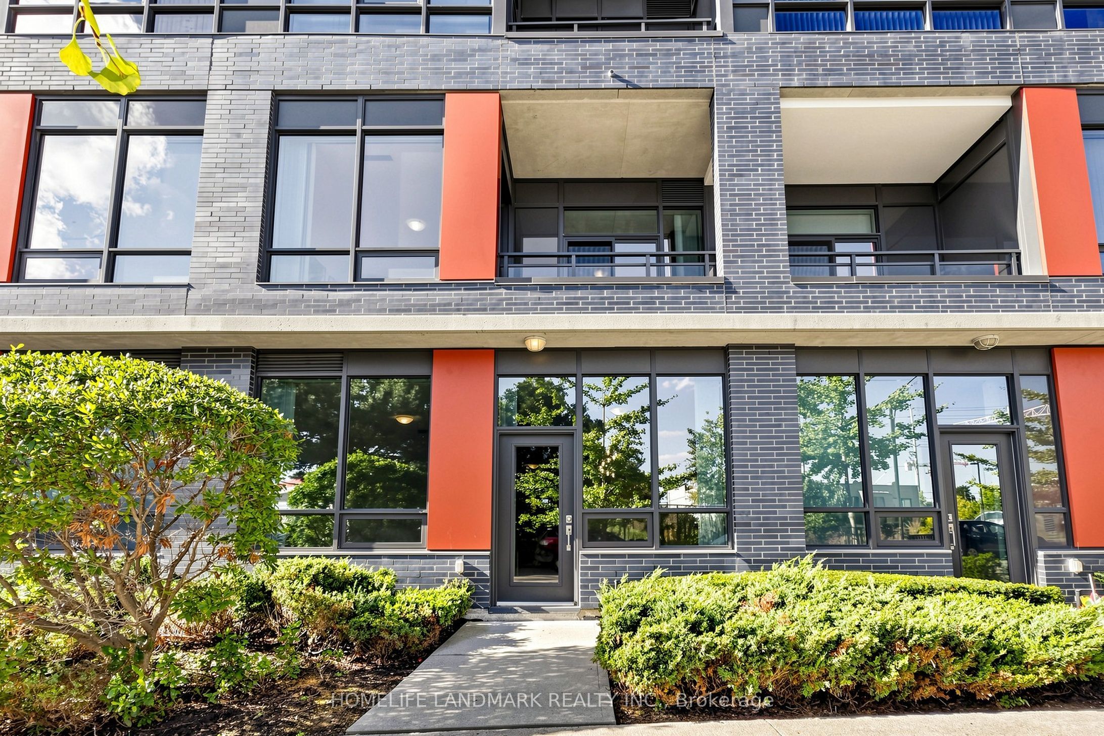 55 Eglinton Avenue 105